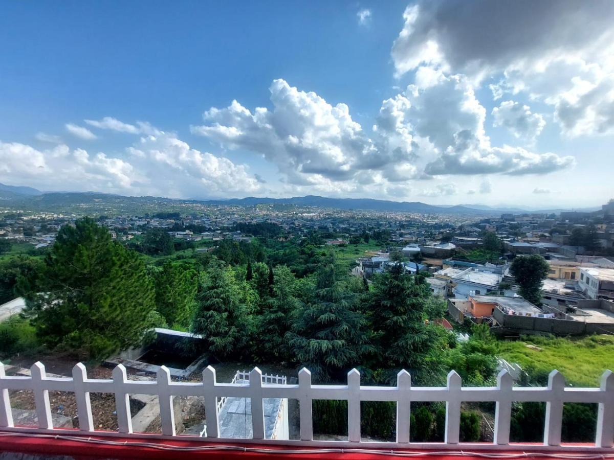 Red Rose Hotel & Resort Mansehra Esterno foto