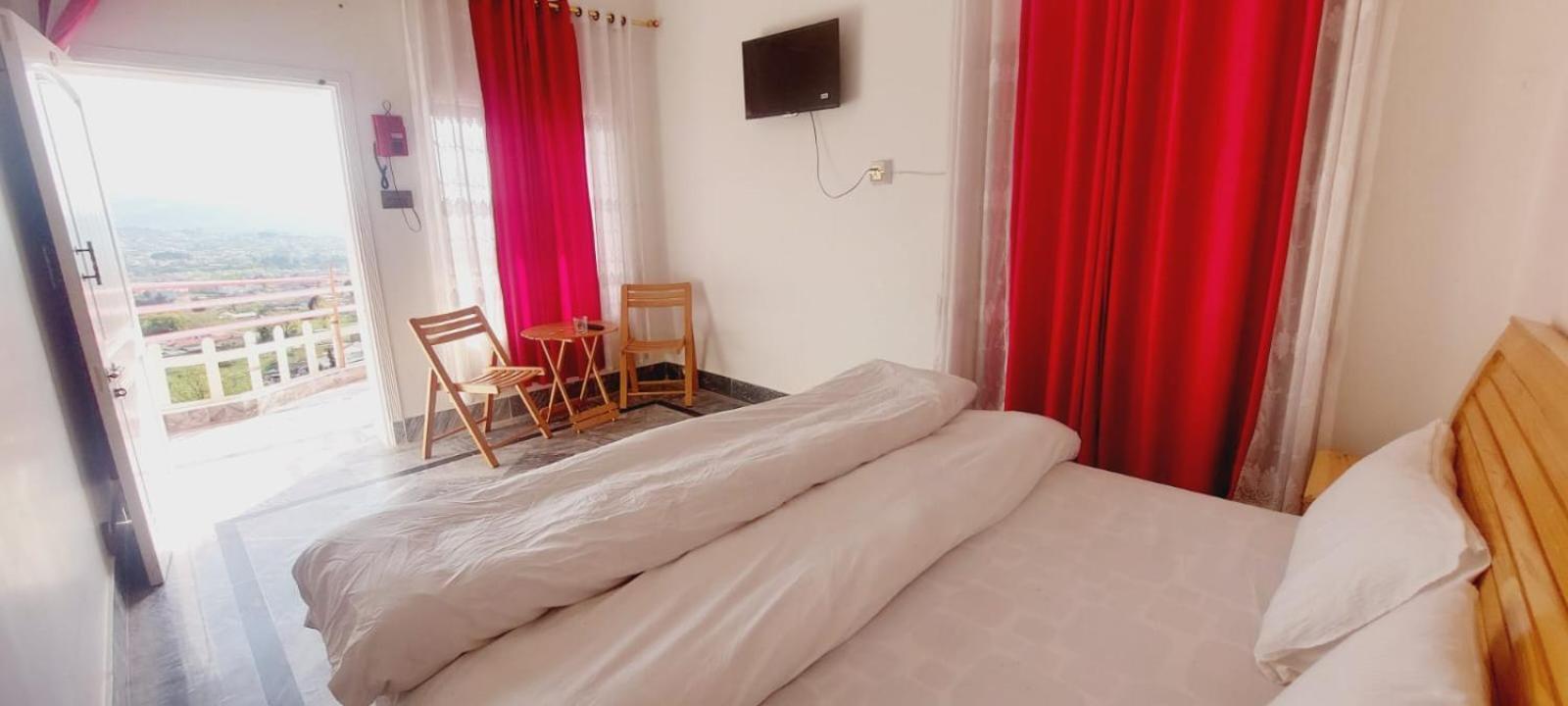 Red Rose Hotel & Resort Mansehra Esterno foto