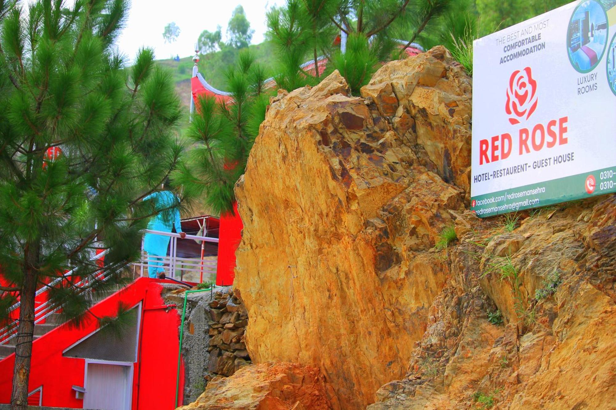 Red Rose Hotel & Resort Mansehra Esterno foto